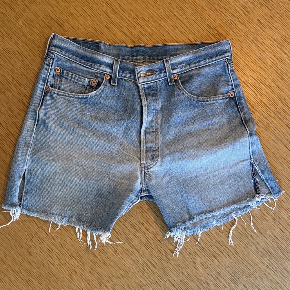 Vintage Levi's 501 Button Up Cutoff Jean Shorts Size 32. (34 on tag)